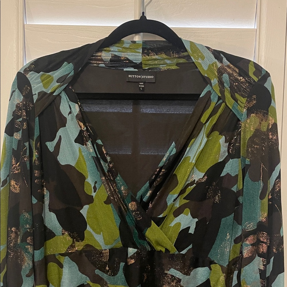 Sutton Studio Patterned V-Neck Blouse - Picture 4 of 5